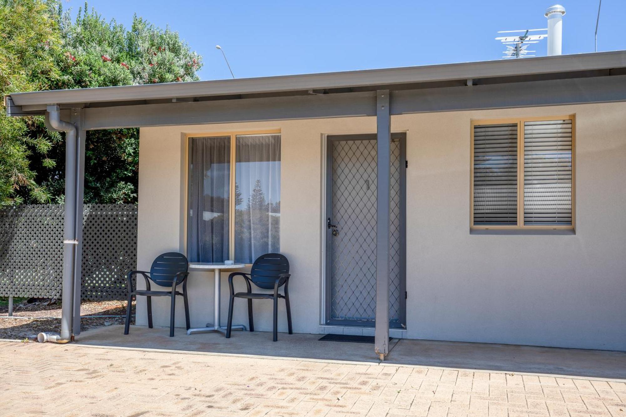 Esperance Bay Holiday Park Екстер'єр фото